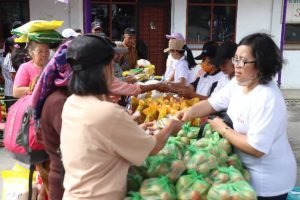Pemkab Samosir Gelar Gerakan Pangan Murah Jelang Nataru 2024, Jaga Harga Pangan