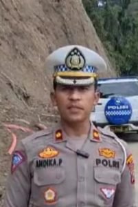 Kasatlantas Polrestabes Medan&nbsp;&nbsp; Kompol Andika T&nbsp;&nbsp; Purba: Hari Kedua&nbsp;&nbsp; Pembukaan Jalur&nbsp;&nbsp; Lintas&nbsp;&nbsp; Medan-Berastagi&nbsp;&nbsp; Lancar dan Aman