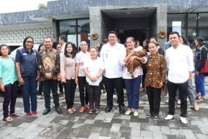 Pemkab Samosir Tekan Angka Kemiskinan, Salurkan Bantuan KUBE