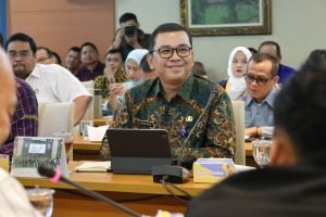 Rapat Bersama Komisi D DPRD Sumut,Dishub Sumut Pastikan Kesiapan Transportasi Mudik Nataru