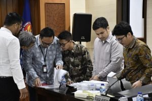 KPPU Paparkan Dugaan Persekongkolan Tender Pemasokan Electric Multiple Unit