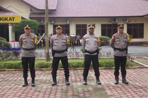 Pimpin Upacara Bendera Bulanan, Ini Pesan Kapolres Langkat