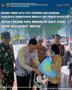 DUKUNG PENUH ASTA CITA PRESIDEN DAN PROGRAM AKSELERASI KEMENTERIAN IMIGRASI DAN PEMASYARAKATAN RUTAN TANJUNG PURA MENGGELAR BAKTI SOSIAL UNTUK MASYARAKAT SEKITAR