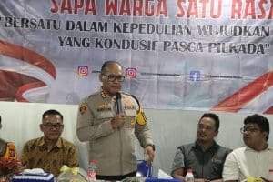 Kapolrestabes Medan Sapa Warga Sunggal di Warkop Jadi Raya
