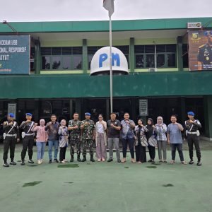 Jumat Berkah, Sinergi Denpom I/5 Medan dan DGR Group Bagikan 350 Paket Nasi Kotak untuk Warga