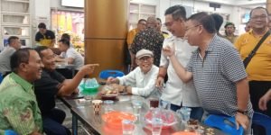 Anggota DPR-RI Sampaikan Belasungkawa atas Wafatnya Ibunda Ketua DPRD Medan
