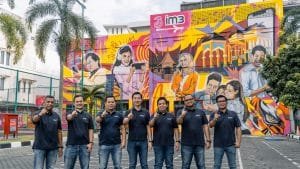 Indosat Pererat Hubungan Bersama Komunitas Seniman Lokal Medan melalui Kolaborasi Mural