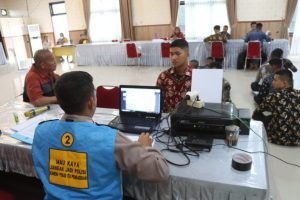 Kapolres Simalungun Tinjau Pendaftaran Calon Anggota Polri 2025