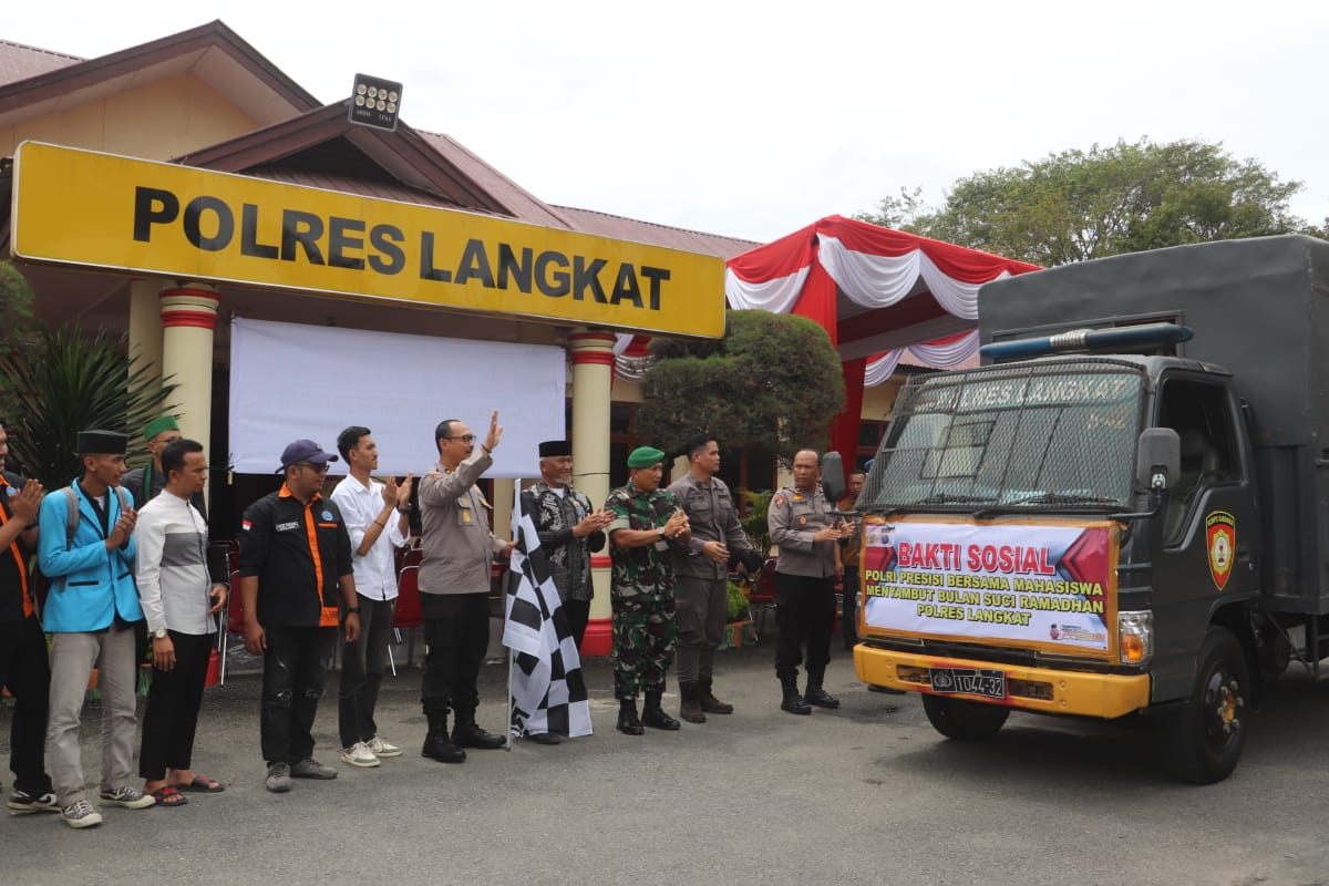 Menyambut Ramadhan, Polres Langkat Gelar Baksos Polri Presisi Bersama Mahasiswa