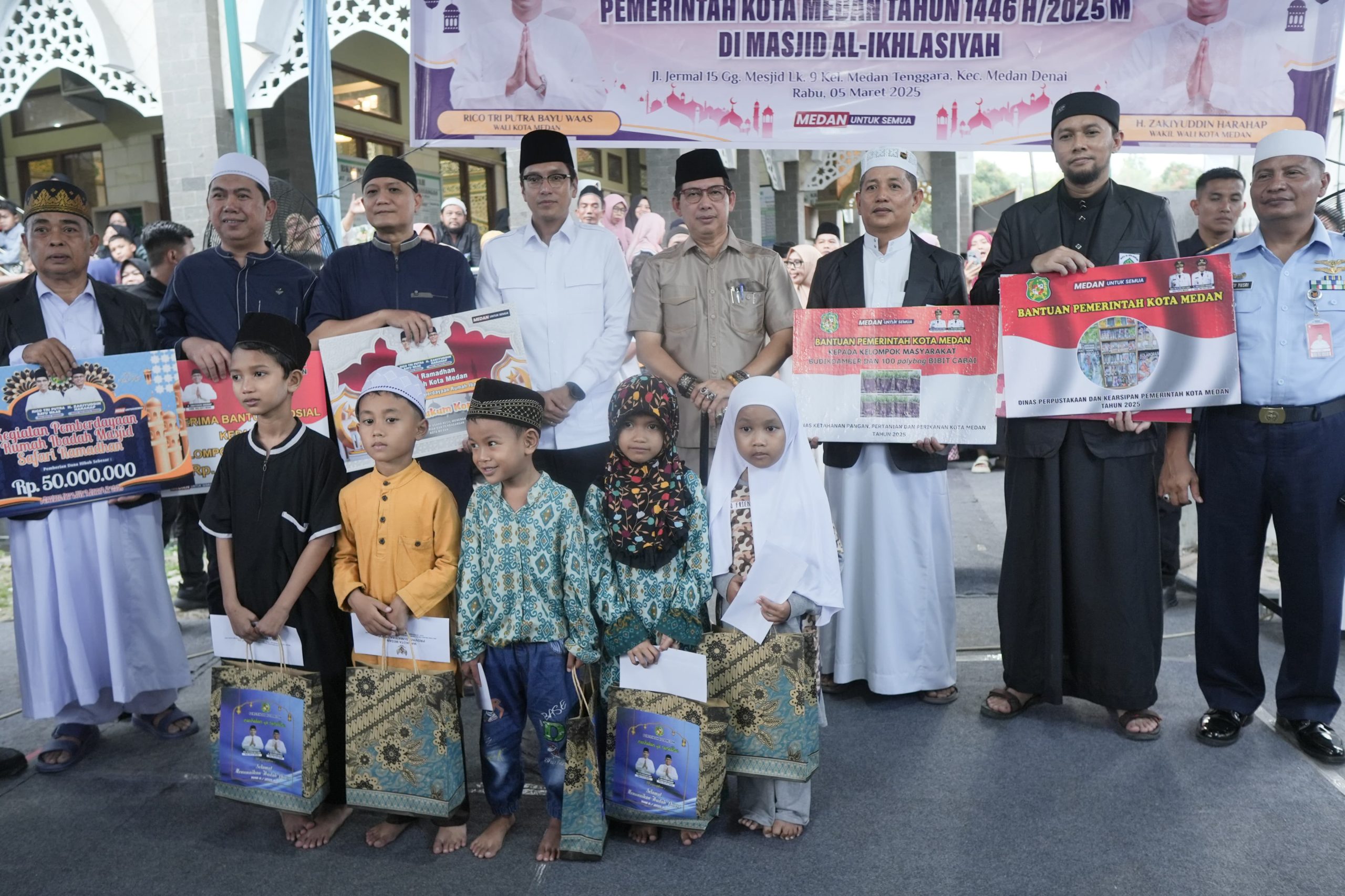 Wali kota Medan Rico Waas Giat Safari Ramadhan Pertama di Masjid Ikhlasiyah Medan Denai