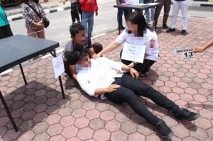 Polres Samosir Gelar Rekonstruksi Kasus Penganiayaanp