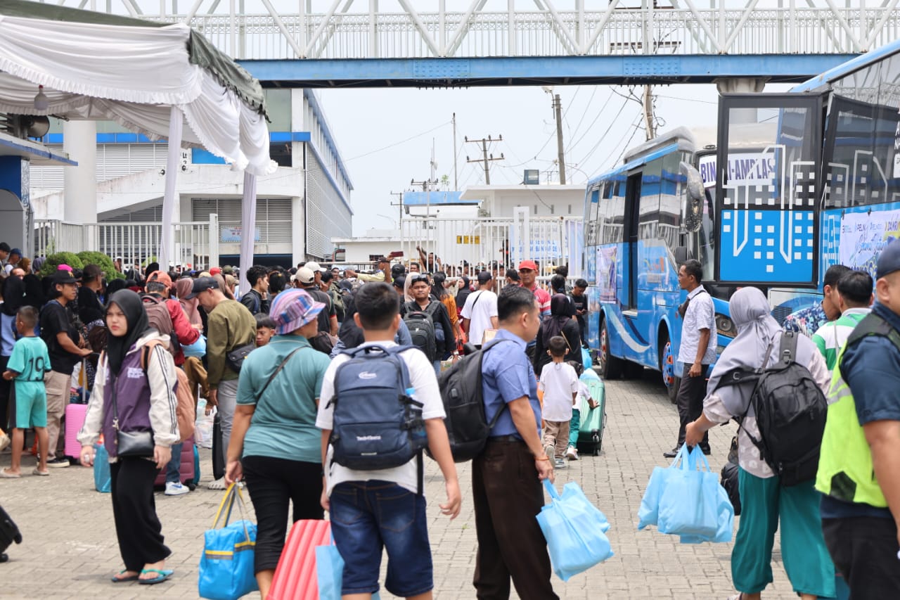 Gelombang Terakhir Program Mudik Bareng, Pemprov Sumatera Utara Berangkatkan 3.600 Pemudik
