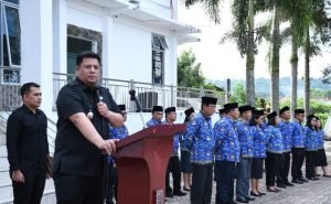 Pimpin Upacara Hari Kesadaran Nasional, Bupati Samosir Ingatkan Disiplin Pegawai