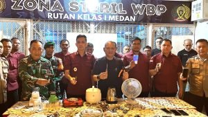 Menyambut Hari Bhakti Pemasyarakatan Ke-61, Rutan Kelas 1 Medan Adakan Razia Kamar Hunian