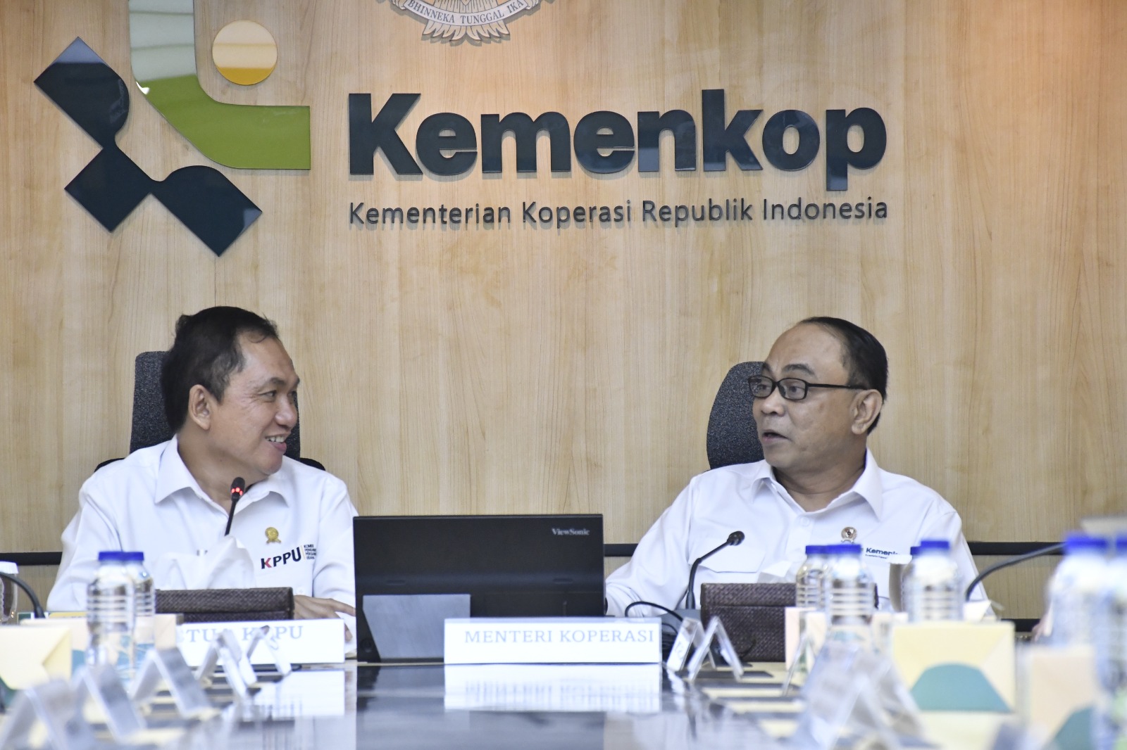 KPPU Bersama Kemenkop RI Bahas Strategi Perkuat Daya Saing