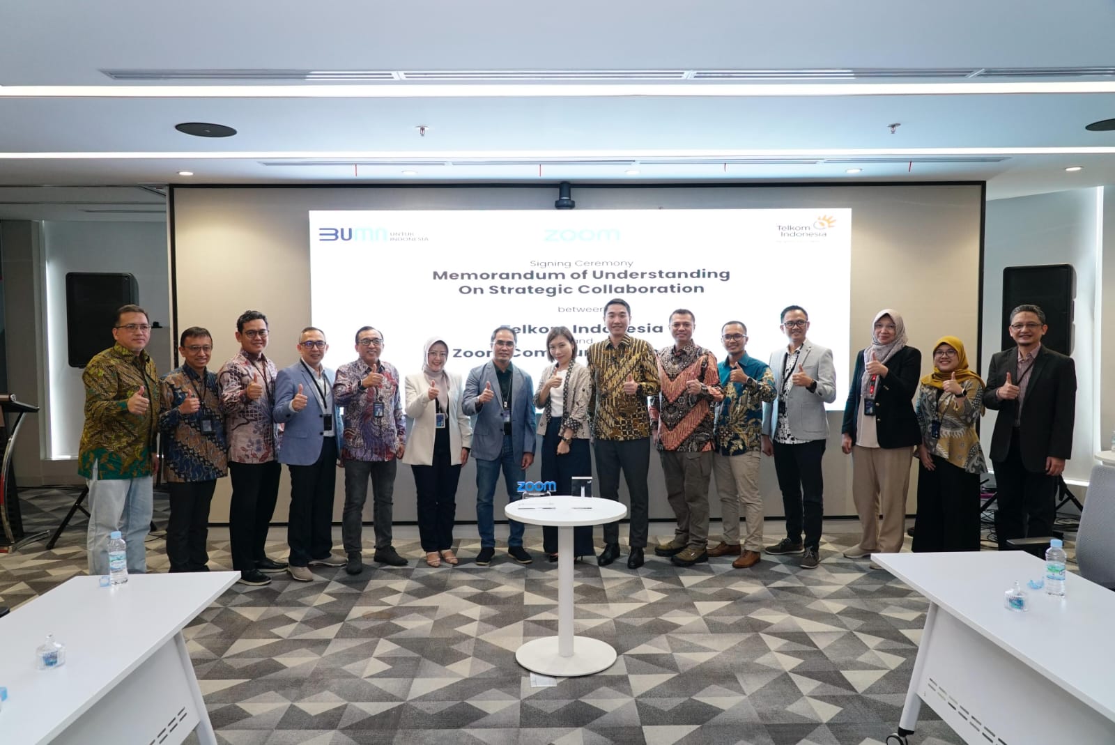 Telkom dan Zoom Jalin Kerja Sama Hadirkan Solusi Berbasis AI