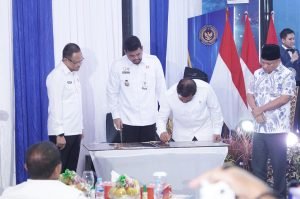 Bobby Nasution Siapkan Formulasi Turunkan Harga Tiket Pesawat