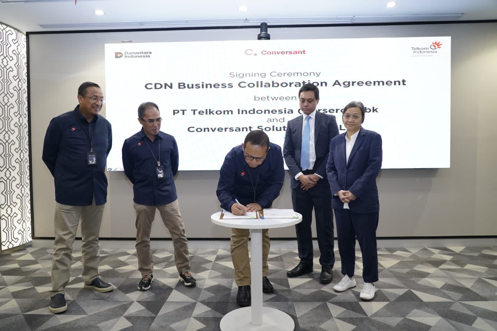 Telkom Kolaborasi Bersama Conversant Hadirkan Solusi Distribusi Konten Digital Cepat dan Aman