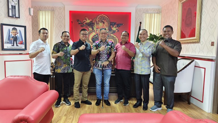 Ketua DPRD Medan Terima Kunjungan DPRD Labura, Bahas Kerja Sama Daerah