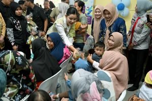 Ketua TP PKK Sumut Kahiyang Ayu Tinjau Pemberian MBG di Medan Amplas