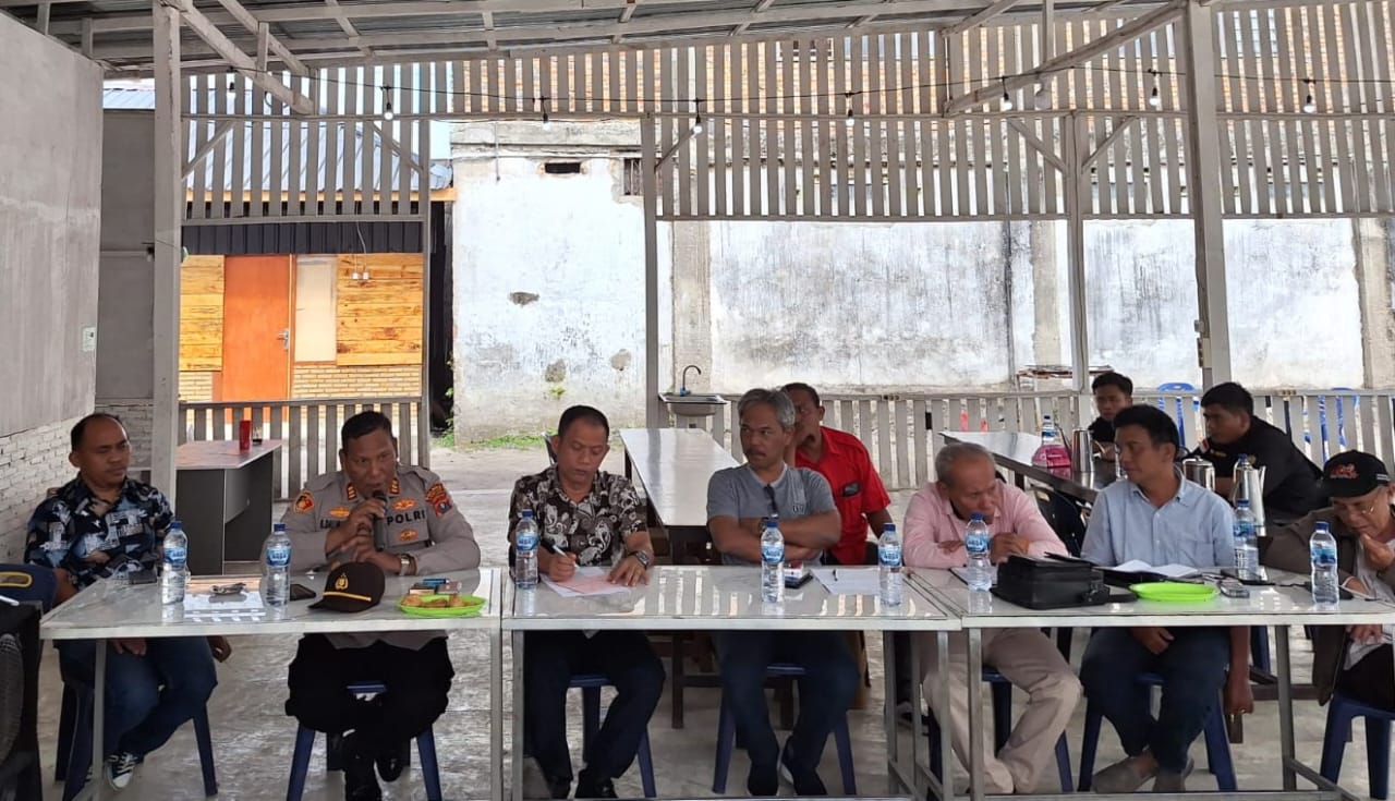 Polres Samosir Hadiri FGD Bahas Karhutla Bersama Pemangku Kepentingan