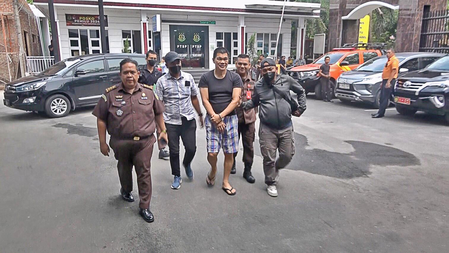 Tim Tabur Kejati Sumut Tangkap Terpidana Penipuan Selamat Ang di Tanjung Balai