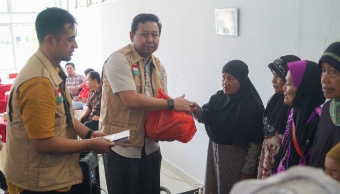 YBM PLN Santuni Masyarakat di Sekitar PLTA Asahan 3