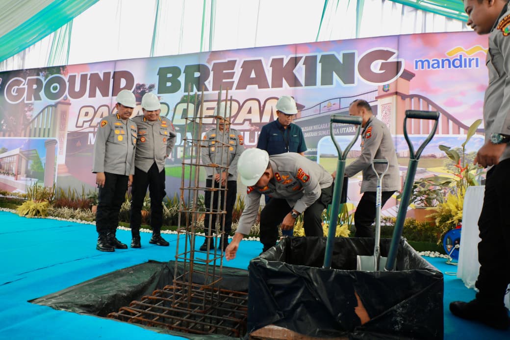 Wujudkan Lingkungan Aman dan Tertata, Kapolda Sumut Resmikan Pembangunan Pagar Depan Mapolda
