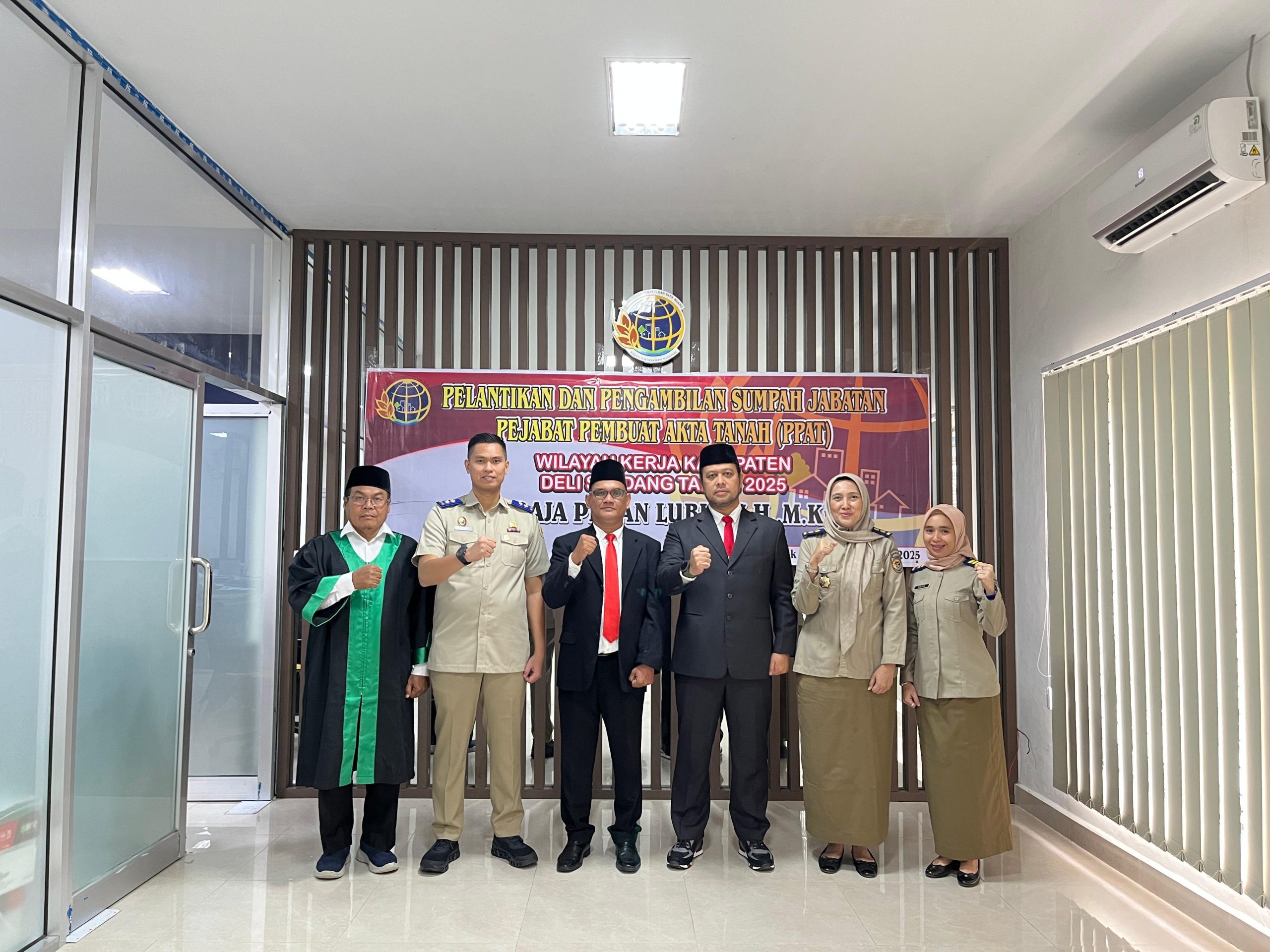 Kepala Kantor Pertanahan Deli Serdang Mahyu Danil Lantik PPAT Baru, Tekankan Profesionalisme dan Integritas
