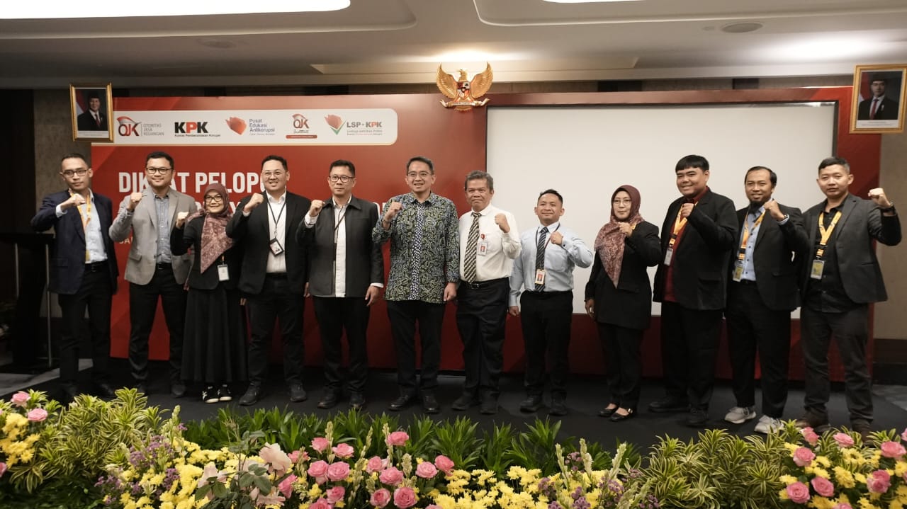OJK Bersama KPK Perkuat Integritas Lewat Sertifikasi Penyuluhan Anti Korupsi