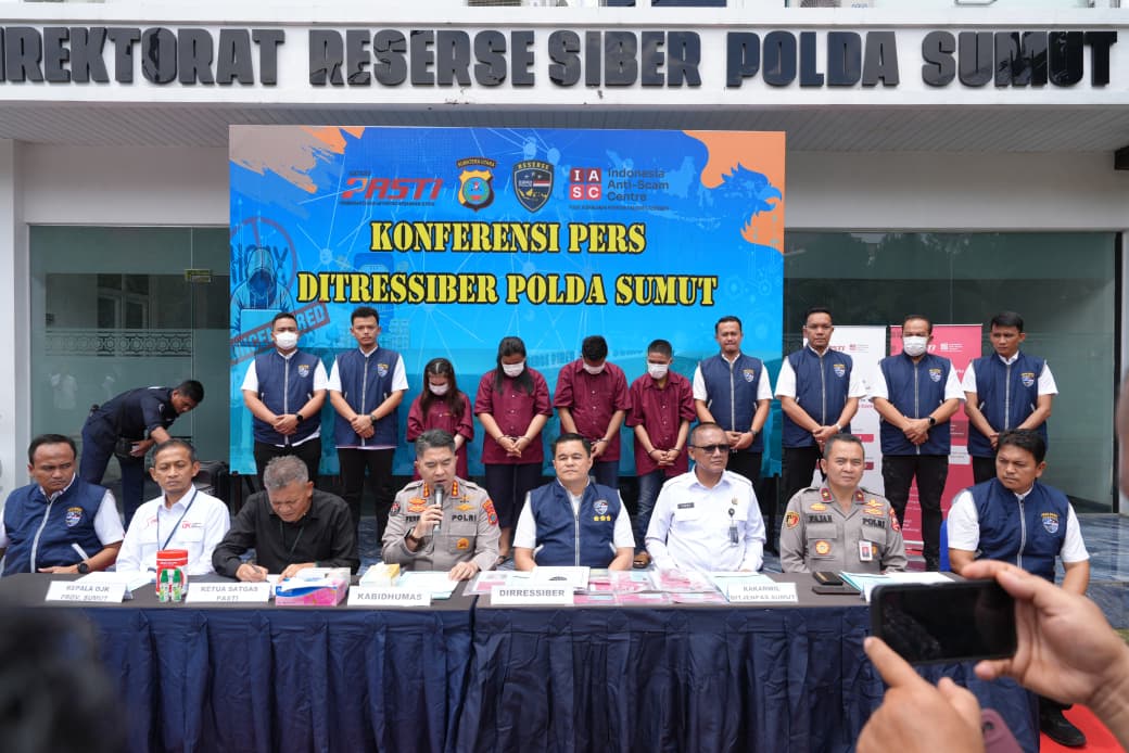 Sinergi dan Kolaborasi, Polda Sumut dan OJK Berhasil Bongkar Sindikat Penipuan Online Ratusan Juta