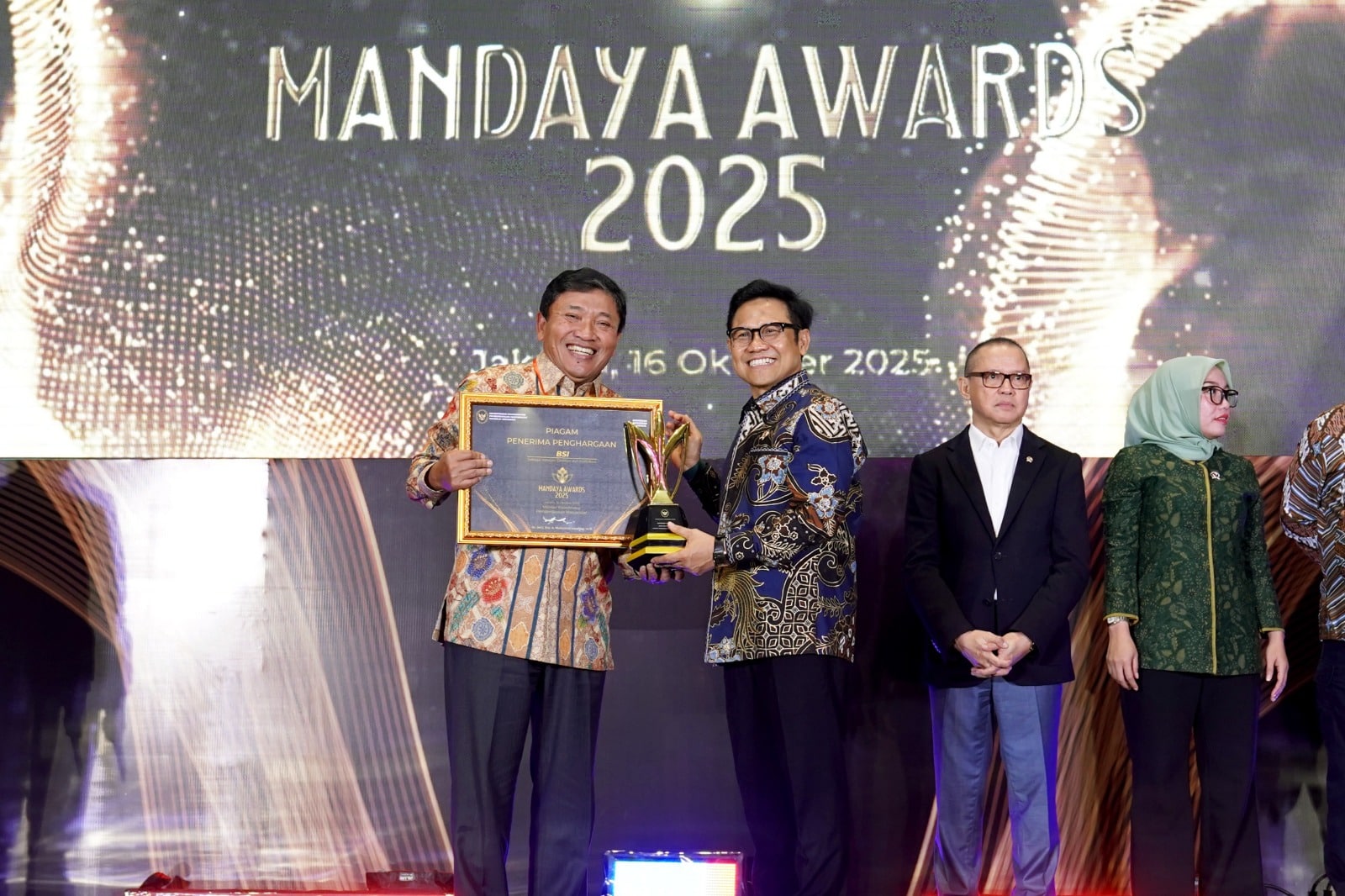 BSI Raih Penghargaan Mandaya Award 2025 Atas Dedikasi dan Kontribusi