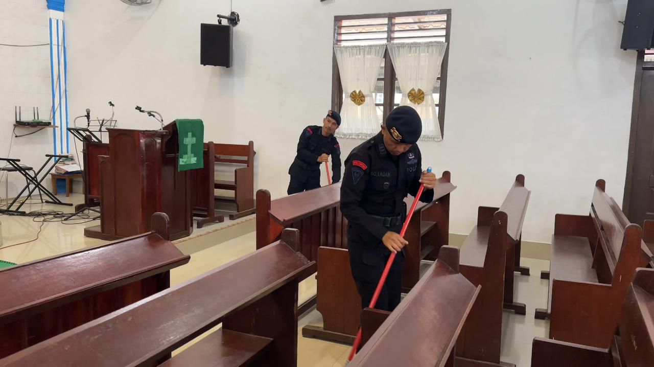 Satuan Brimob Polda Sumut Tebar Kepedulian Melalui “Minggu Kasih” di Gereja HKI Resort Khusus Asuhan Stadion — Wujud Nyata Bhakti Brimob untuk Nusa dan Bangsa