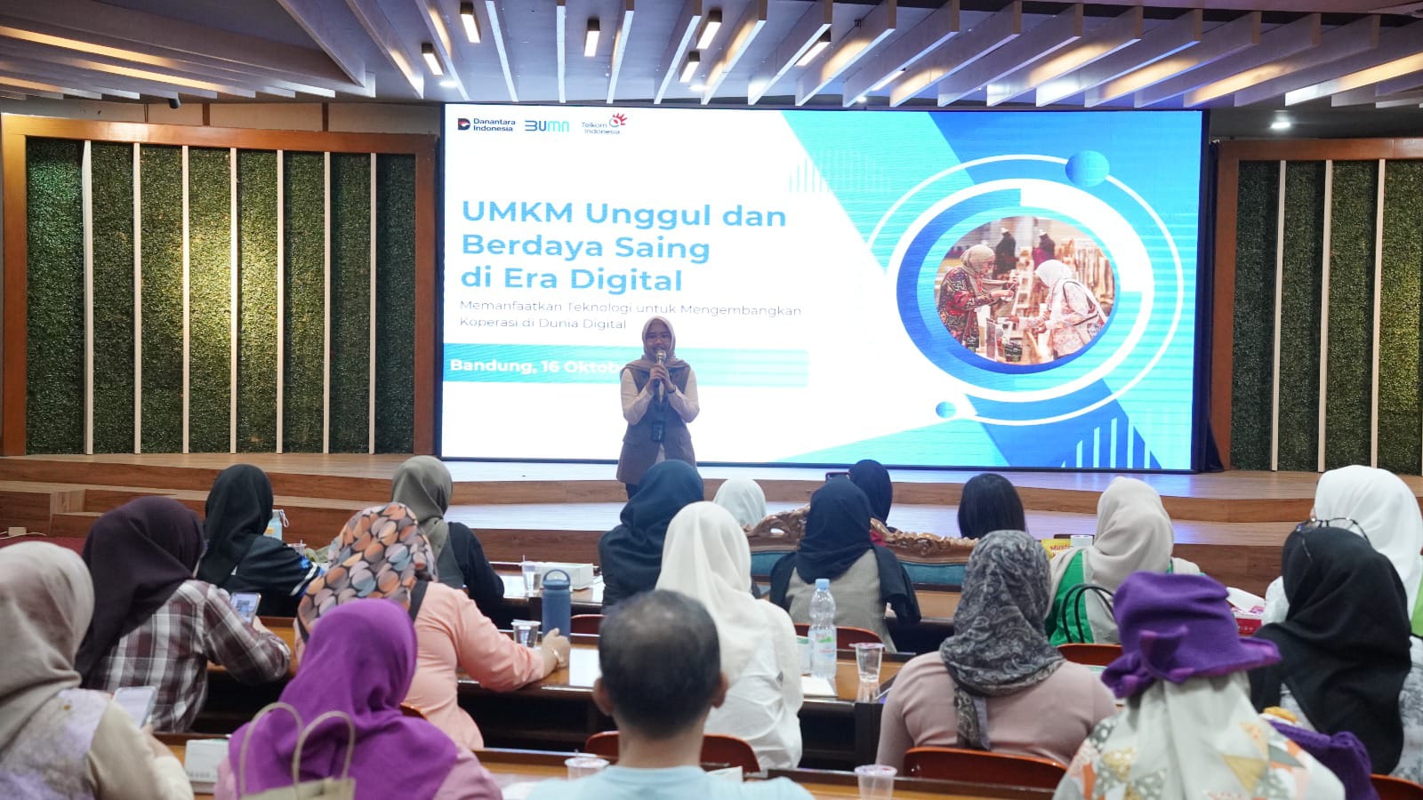 Telkom Jawa Barat Dukung Akselerasi Pertumbuhan UKM Melalui Digitalisasi