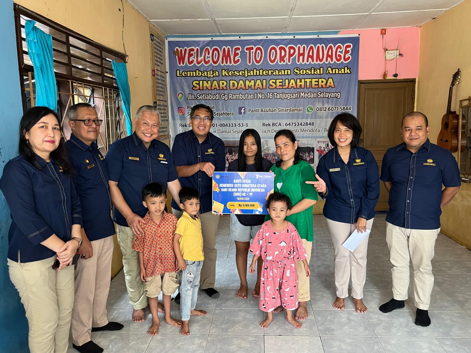 Kemenkeu Sumut Peringati Hari Oeang ke-79 Melalui Bakti Sosial dan Pemberdayaan UMKM