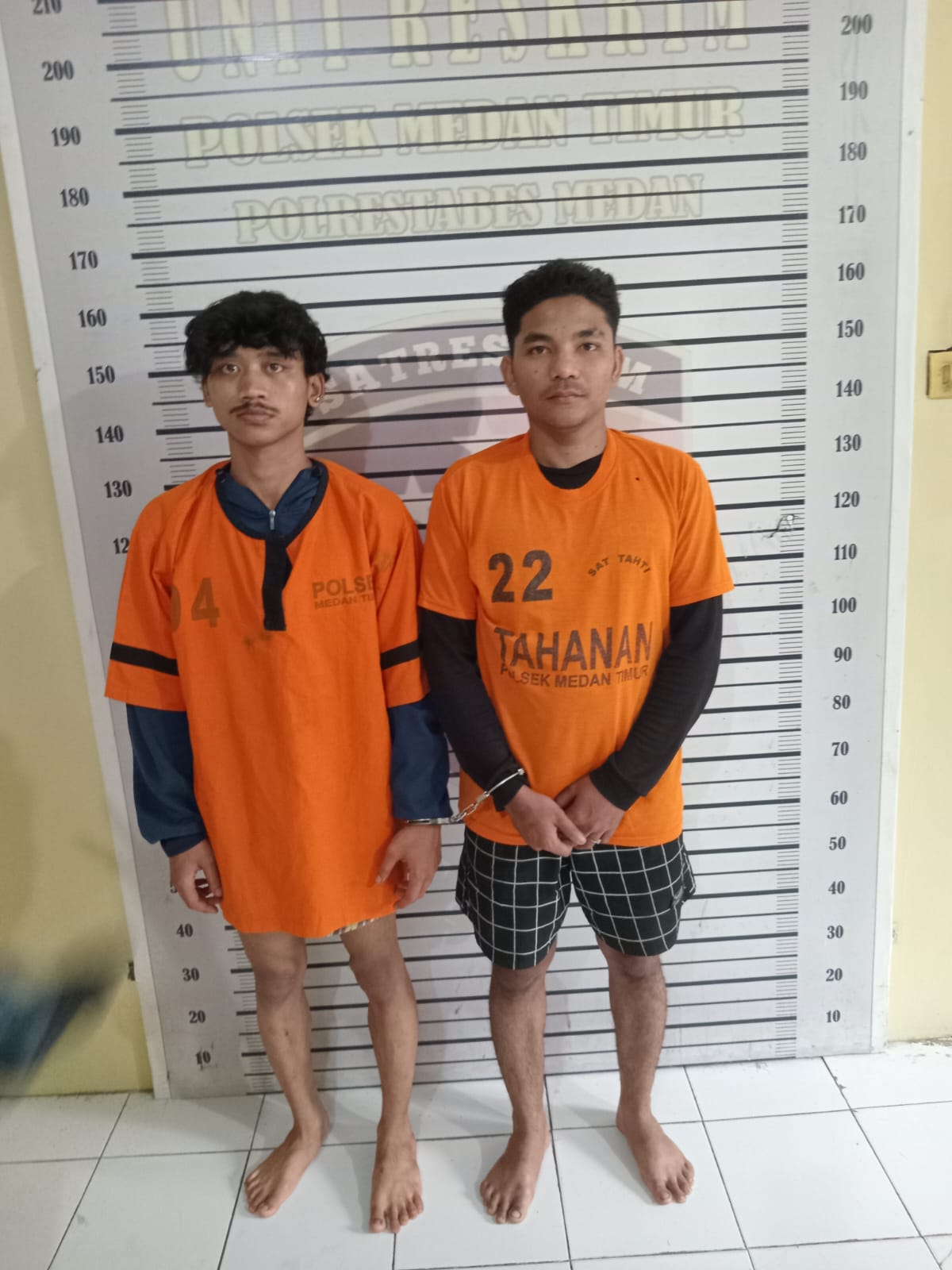 Polsek Medan Timur Tangkap Dua Pria Pelaku Pencuri Besi Jemuran