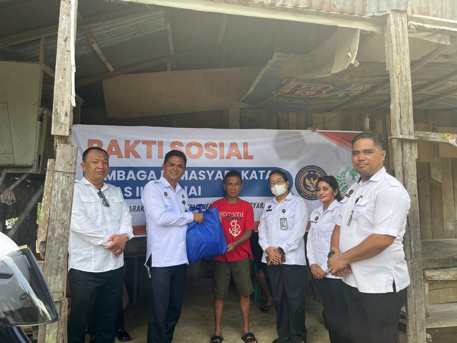 LAPAS BINJAI LAKSANAKAN BAKTI SOSIAL PERINGATI HARI BAKTI KEMENTERIAN IMIGRASI DAN PEMASYARAKATAN