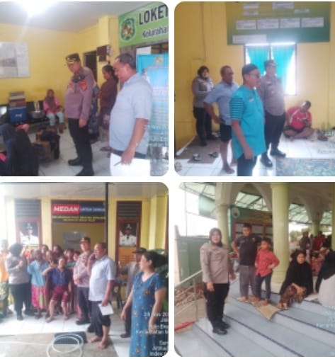 Kapolsek Medan Timur Melaksanakan Sambang Patroli dan Memberikan Bantuan Kepada Korban Banjir di Posko Banjir Kelurahan Pulo Brayan Bengkel