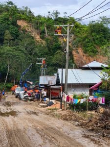 PLN Lanjutkan Pemulihan Distribusi ke Masyarakat, Seluruh Gardu Induk Beroperasi Normal