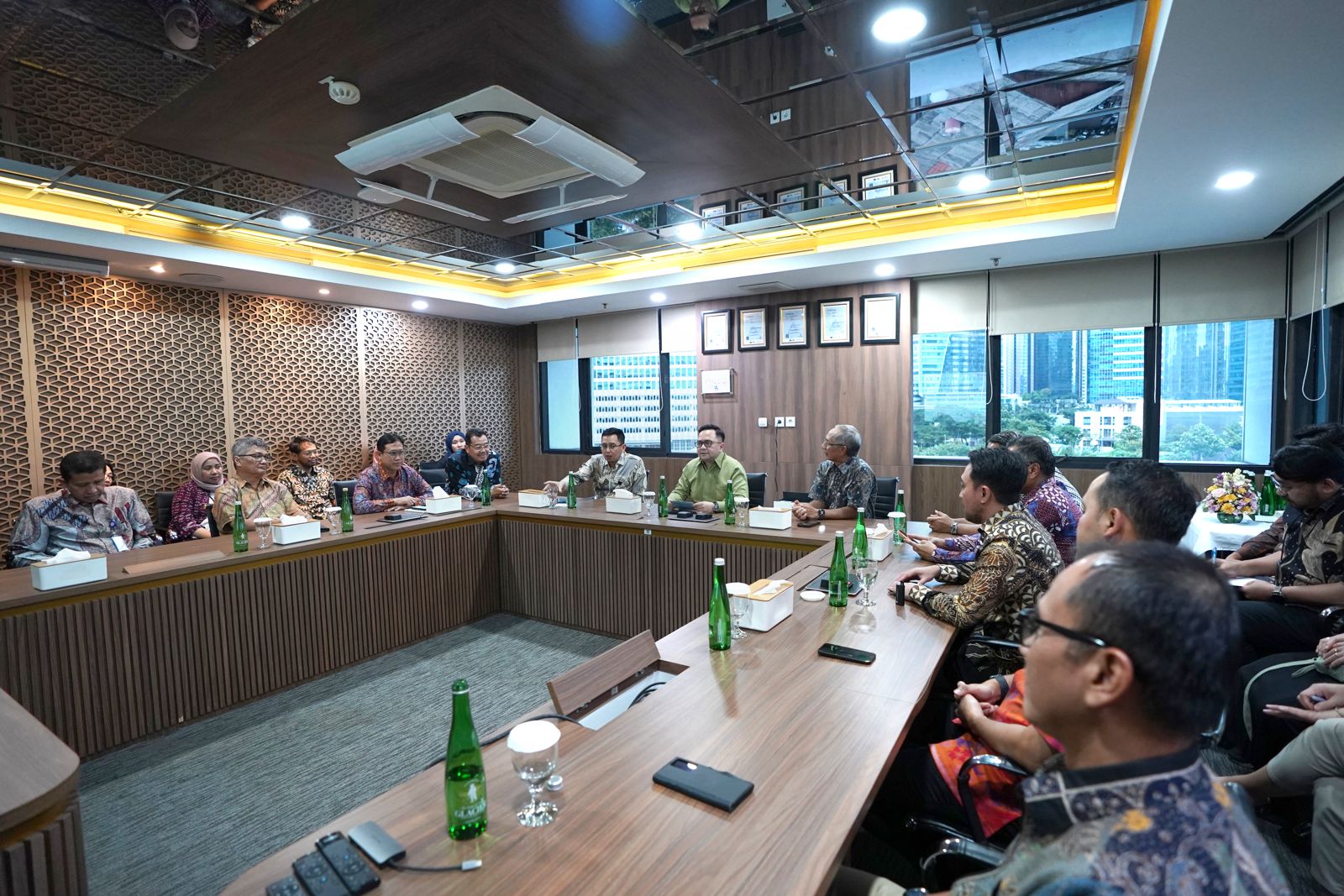 Patra Jasa Sepakati Kerja Sama Keberlanjutan Bersama Universitas Pertamina