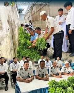Panen Raya SerentakRutan Tanjung Pura Sukses Panen Tanaman Kangkung