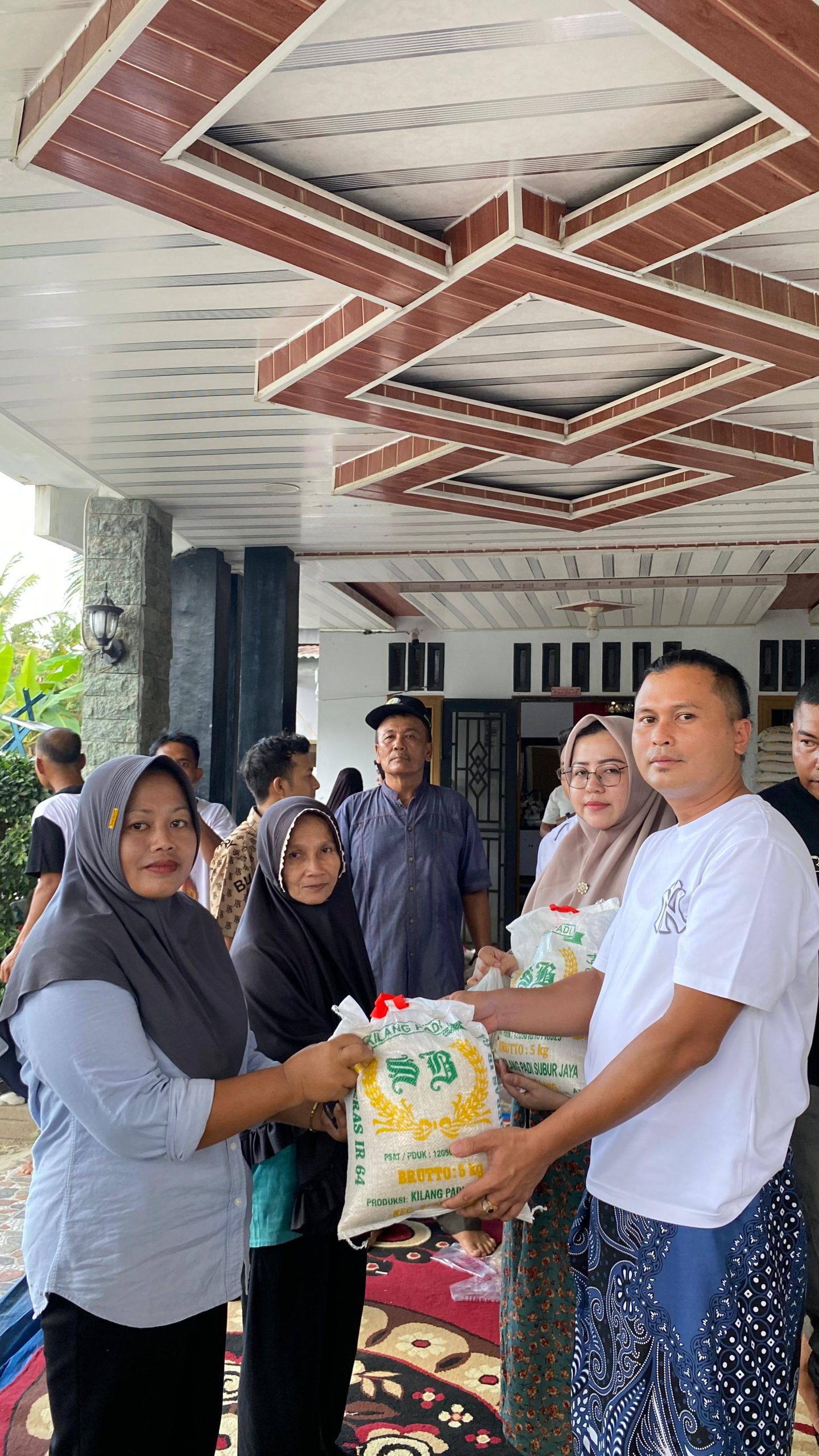 Ardiansyahputra Ismail Bagikan 1.200 Paket Sembako, Puluhan Organisasi Turut Menyaksikan