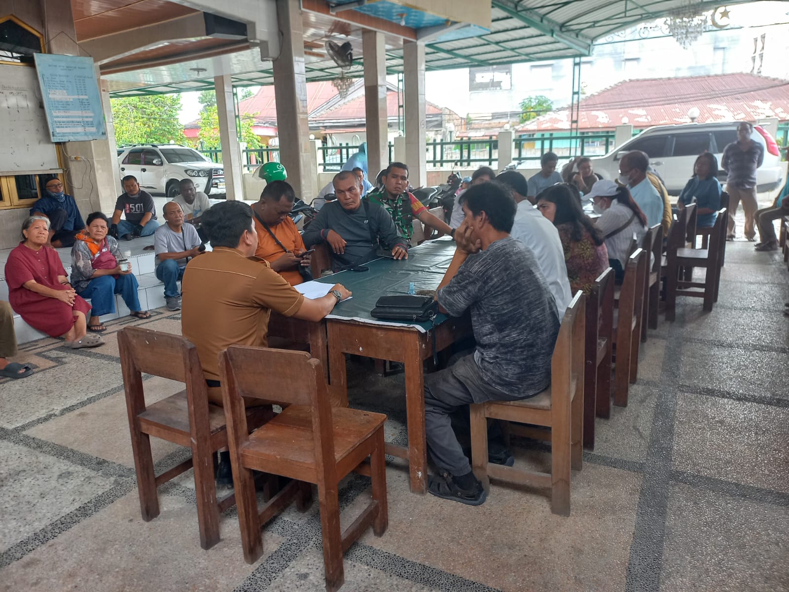 Warga Monginsidi III Solid Dukung Jontara, Verifikasi Ulang Dinilai Langgar Tahapan, Sekcam: Jawaban Tiga Hari Sudah Ada
