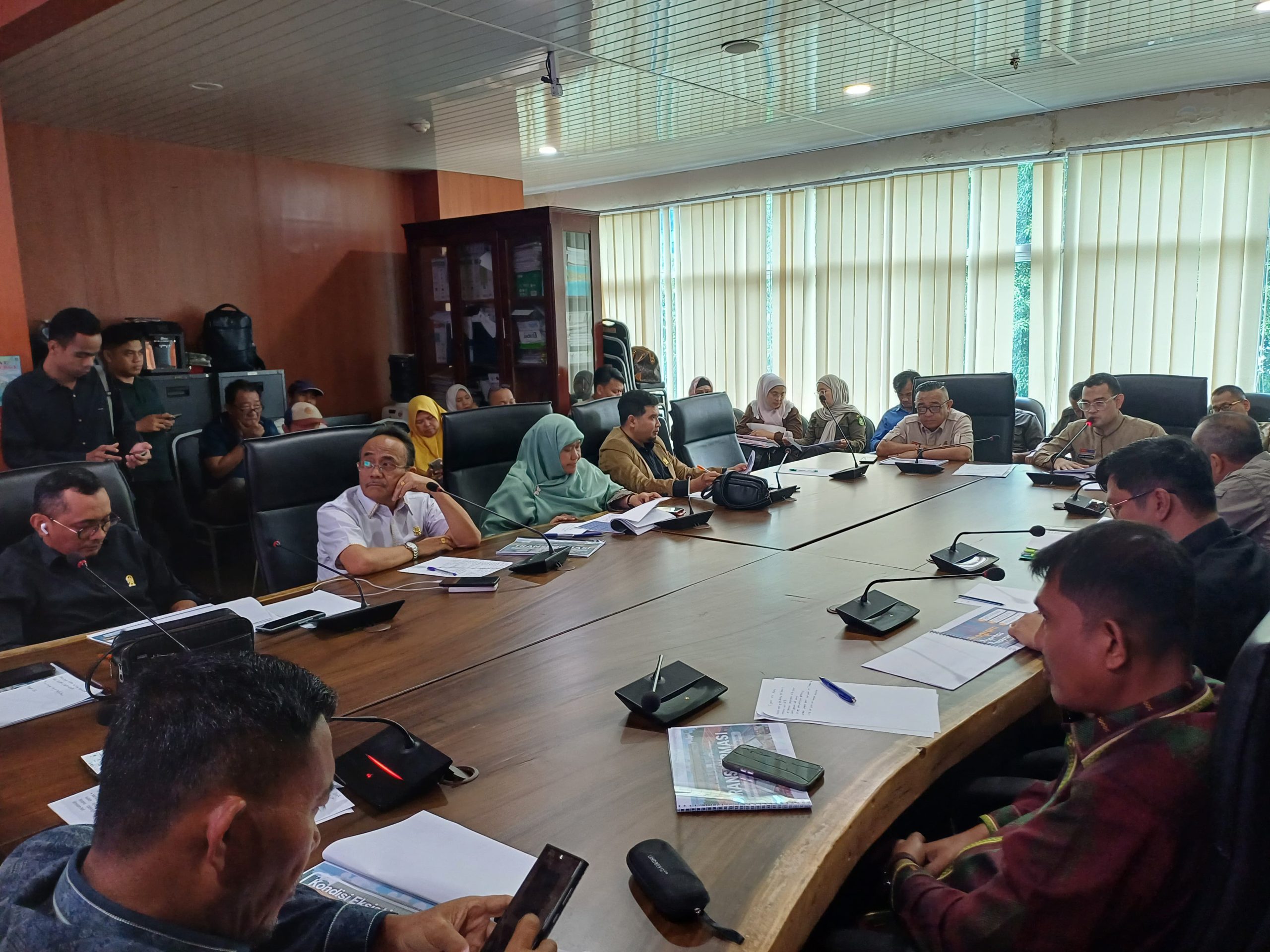 Komisi III Minta PUD Pasar Kota Medan Tinjau Ulang Seluruh Pihak Ketiga..