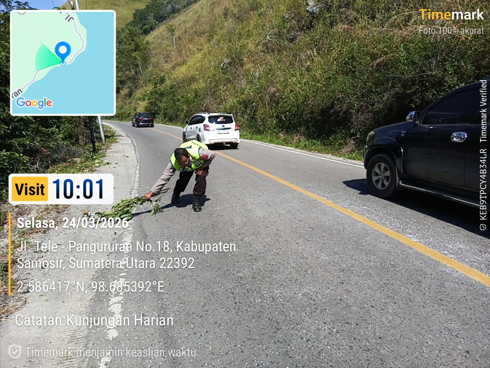 Polres Samosir Mediasi Kecelakaan di Jalan Umum Desa Boho, Jalan Kembali Aman Dilalui