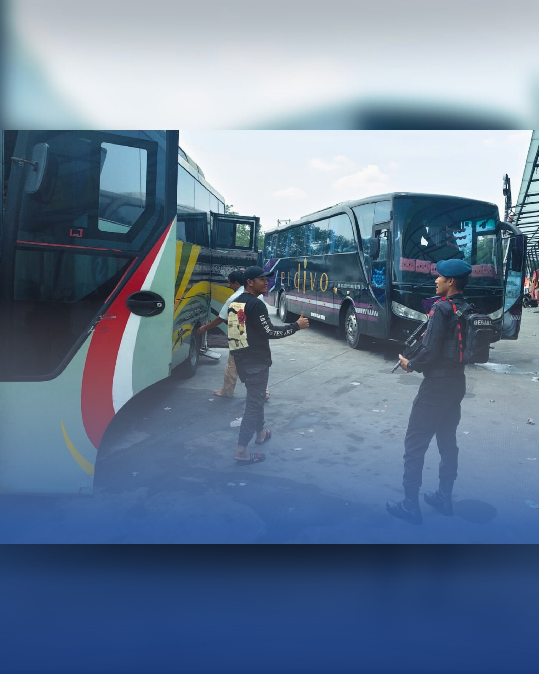 Brimob Polda Sumut Siaga Awasi Arus Mudik Balik di Terminal Amplas