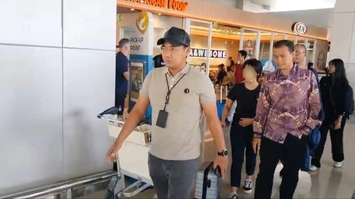 OJK Bersama Bareskrim Amankan Tersangka Kasus Dugaan Tindak Pidana Perbankan