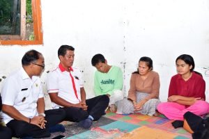 Wabup Samosir, Sambingi Rumah Duka untuk Beri Penghiburan