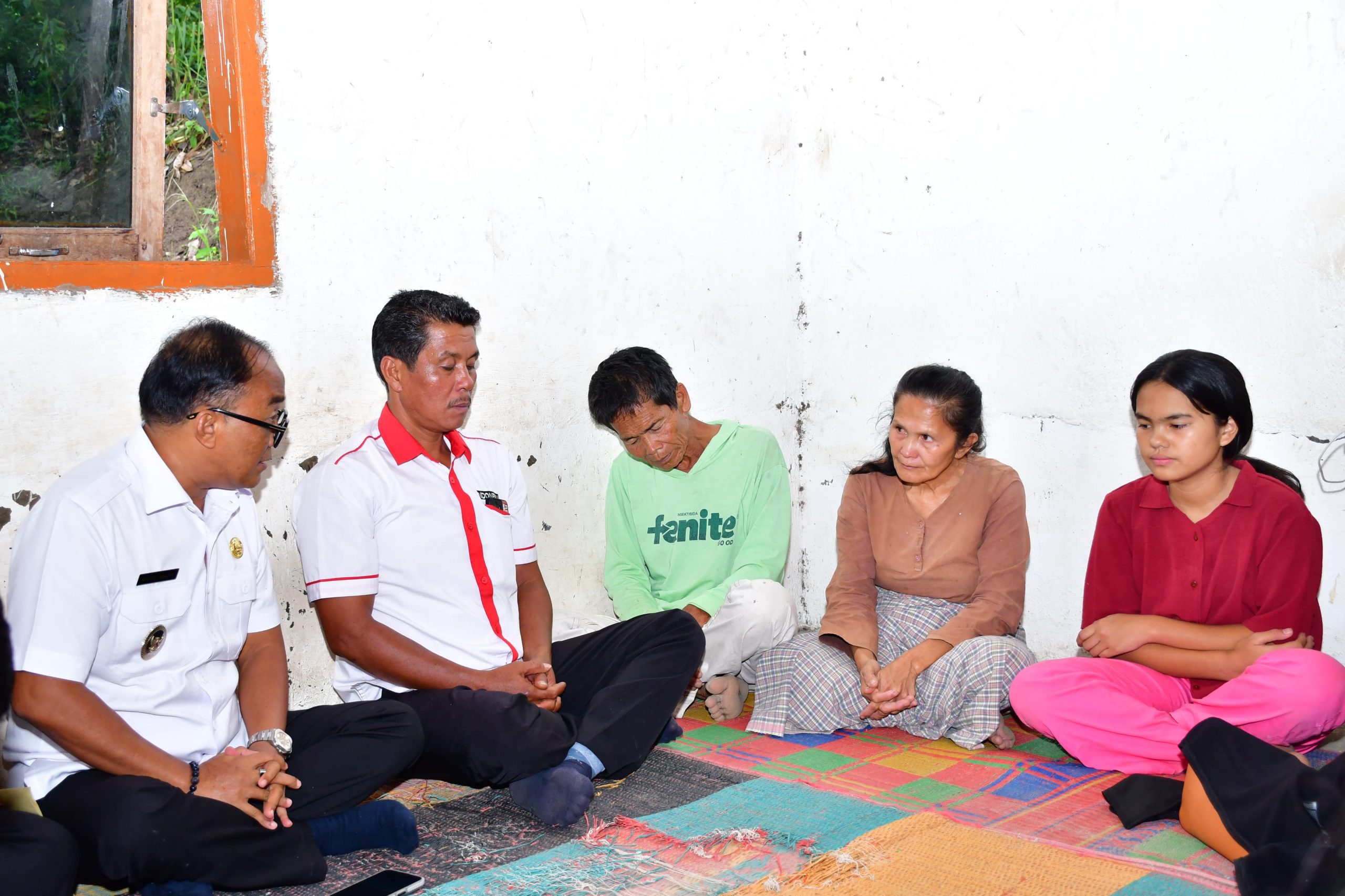 Wabup Samosir, Sambingi Rumah Duka untuk Beri Penghiburan