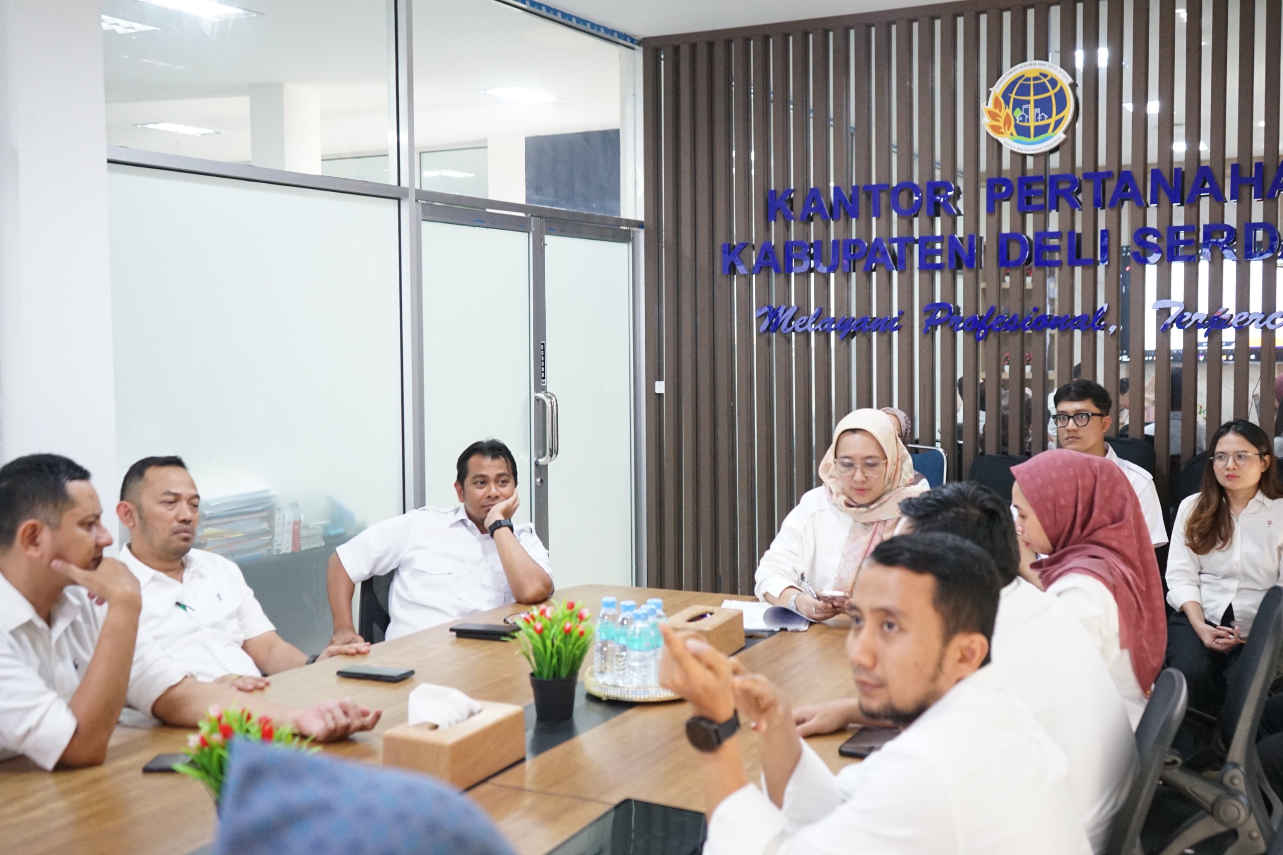 Monitoring dan Evaluasi Tunggakan Pengukuran, Kantor Pertanahan Deli Serdang Terima Kunjungan Kanwil BPN Sumut